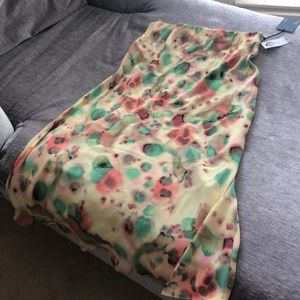 NWOT Aritzia tie dye Wilfred free skirt